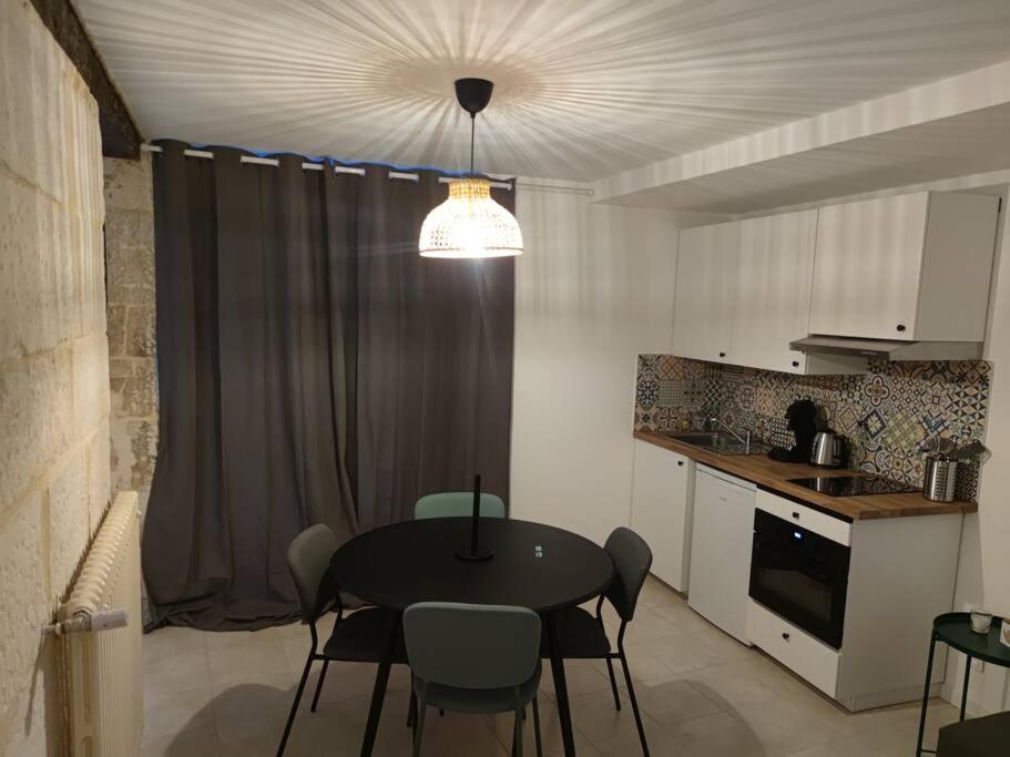 Studio De Charme, Au Calme Dans Le Vieux Chaumont Chaumont  Exterior foto